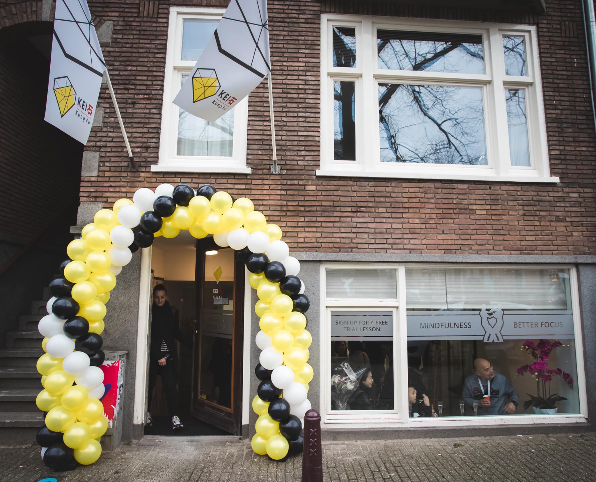 Feestelijke opening KEI Kung Fu in Amsterdam centrum